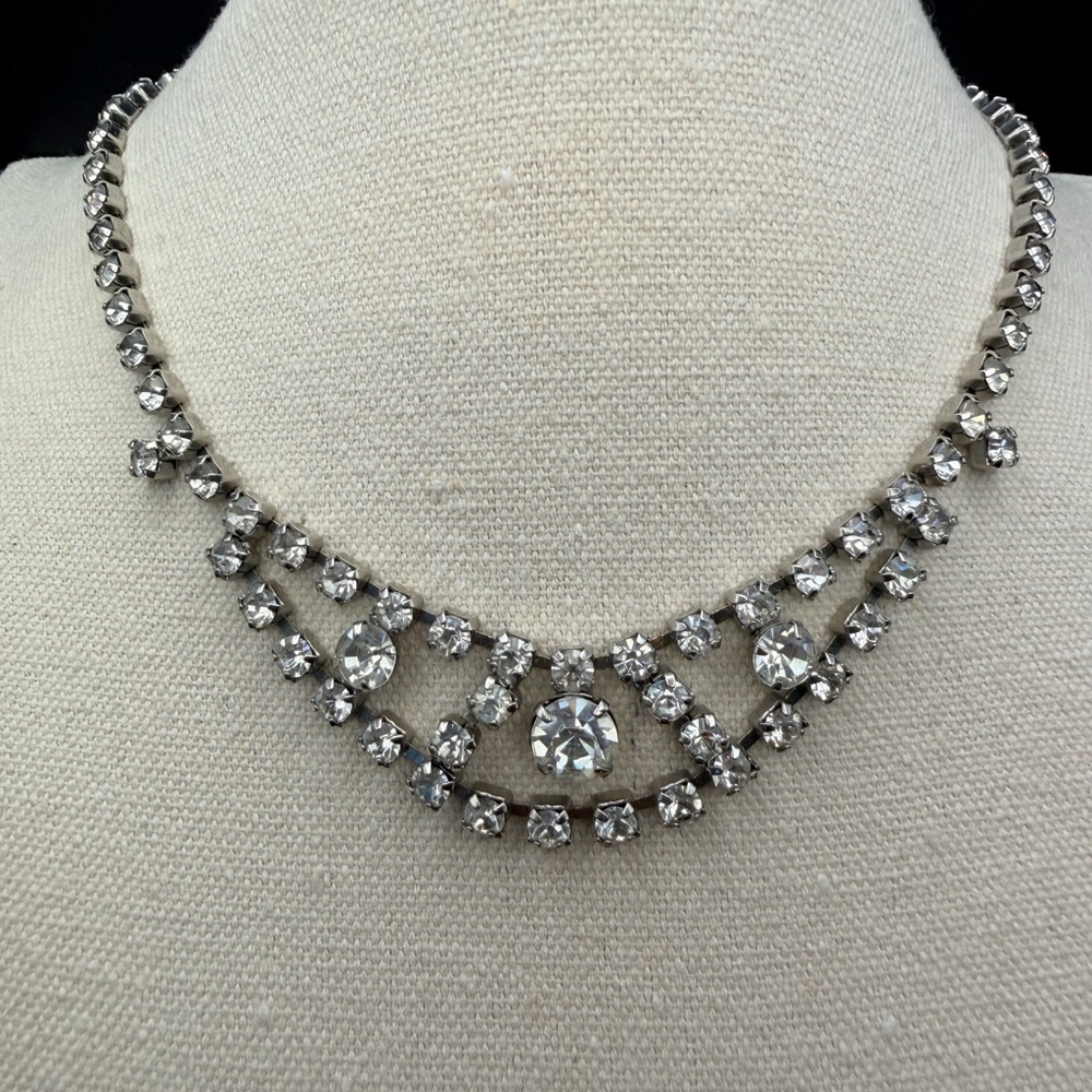 Vintage Clear Rhinestone Bib Choker Necklace 14” Silver Tone Bridal Prom